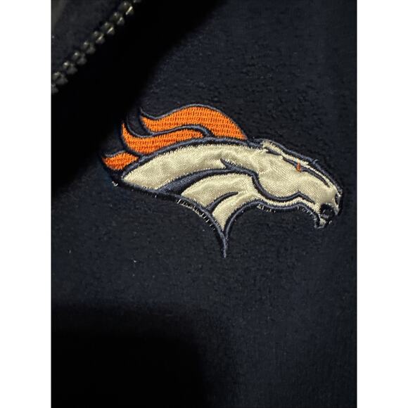 Denver Broncos jacket Size S Woman’s - Picture 3 of 10